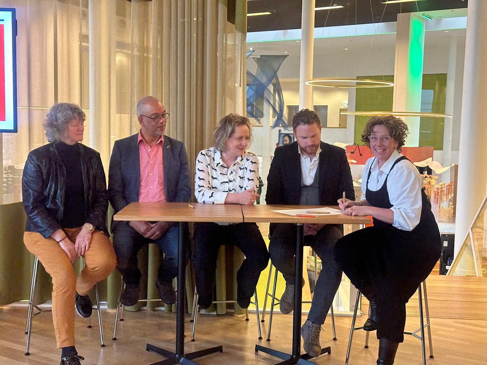 Artikelafbeelding Dokter Drenthe en Drentse bibliotheken tekenen voor inclusie